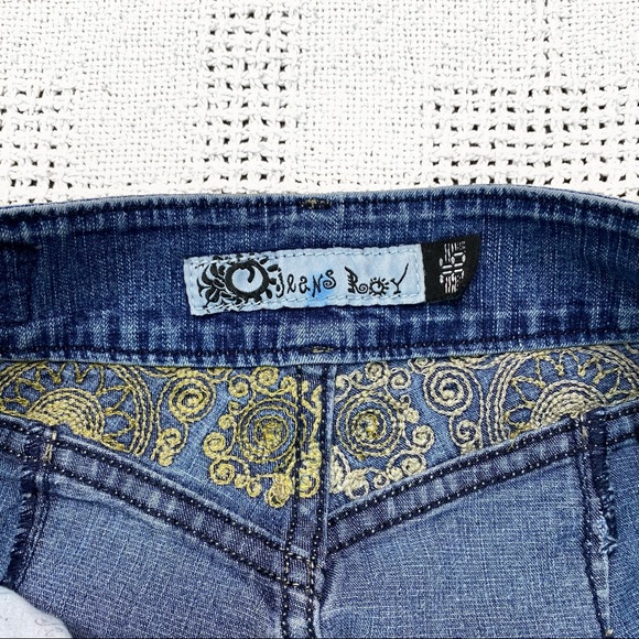 Roy Jeans - Picture 5 of 6